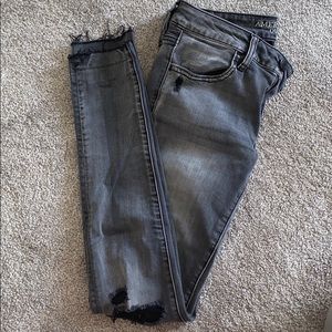 American eagle low rise skinny jean x-long